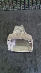 Кронштейн опоры двигателя правый Kia Mohave HM D6EA 216143A501 3 ракурс
