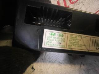 Реле поворота Hyundai Grand Starex TQ D4CB 952304H426 4 ракурс