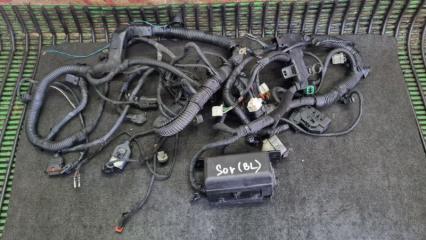 Проводка под капотом Kia Sorento 2005