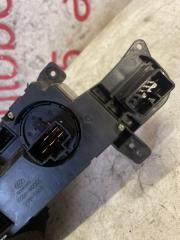 Блок управления климат-контролем Hyundai Grand Starex TQ D4CB 972504H000 3 ракурс