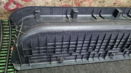 Накладка на порог левая задняя Hyundai Grand Starex TQ D4CB 858754H400 3 ракурс