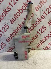 Бачок омывателя Hyundai Grand Starex TQ D4CB 986104H000 2 ракурс Бачок омывателя Hyundai Grand Starex TQ D4CB 986104H000 2 ракурс