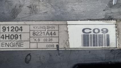 Блок предохранителей левый Hyundai Grand Starex TQ D4CB 912044H091, 919504H510 3 ракурс