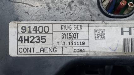 Блок предохранителей правый Hyundai Grand Starex TQ D4CB 914004H235, 919504H610 3 ракурс