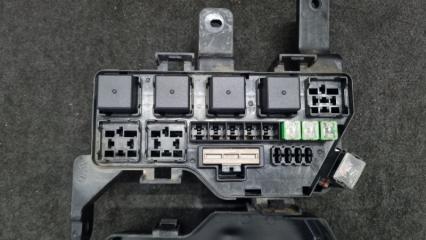 Блок предохранителей правый Hyundai Grand Starex TQ D4CB 914004H251, 919504H610 4 ракурс