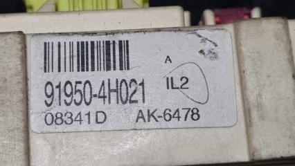 Блок предохранителей Hyundai Grand Starex TQ D4CB 919504H021 4 ракурс
