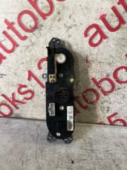 Блок управления климат-контролем Kia Bongo PU J3 972504E000 2 ракурс