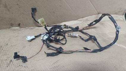 Проводка двери задняя Hyundai Grand Starex TQ D4CB 916024H110 1 ракурс Проводка двери задняя Hyundai Grand Starex TQ D4CB 916024H110 1 ракурс