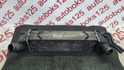 Радиатор интеркулера Hyundai Grand Starex TQ D4CB 281904H481, 3930084400 1 ракурс Радиатор интеркулера Hyundai Grand Starex TQ D4CB 281904H481, 3930084400 1 ракурс