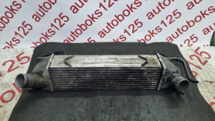 Радиатор интеркулера Hyundai Grand Starex TQ D4CB 281904H481, 3930084400 1 ракурс Радиатор интеркулера Hyundai Grand Starex TQ D4CB 281904H481, 3930084400 1 ракурс