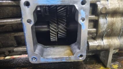 МКПП Kia Bongo PU J3 430004D420 3 ракурс