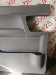 Обшивка дверей левая задняя Hyundai Grand Starex TQ D4CB 833304h000, 833704h000 3 ракурс Обшивка дверей левая задняя Hyundai Grand Starex TQ D4CB 833304h000, 833704h000 3 ракурс