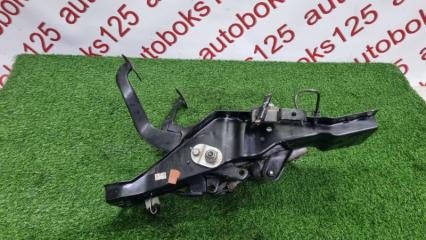 Педаль сцепления Kia Bongo PU J3 4 ракурс