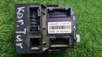 Блок реле SsangYong Korando Turismo A150 D20DTR (671960) 8750021010 2 ракурс