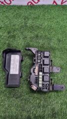 Блок предохранителей правый Hyundai Grand Starex TQ D4CB 914004H130, 919504H610 2 ракурс