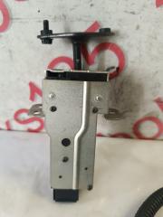 Замок двери задний Daewoo Winstorm KLAC Z20S 96825793 3 ракурс Замок двери задний Daewoo Winstorm KLAC Z20S 96825793 3 ракурс
