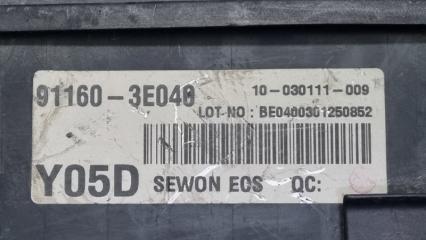 Блок предохранителей Kia Sorento BL D4CB 911603E048, 912103E060 2 ракурс