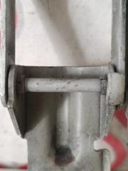 Крепление капота Hyundai Porter D4CB 5 ракурс