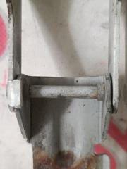 Крепление капота Hyundai Porter D4CB 5 ракурс