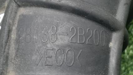 Патрубок воздушного фильтра Hyundai Santa Fe CM D4EB 281382B200 3 ракурс