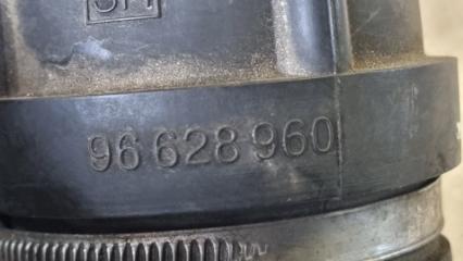 Патрубок воздушного фильтра Daewoo Winstorm KLAC Z20S 96628960 4 ракурс
