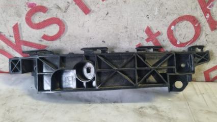 Крепление бампера правое переднее Hyundai Tucson LM D4HA 8651428S00 3 ракурс Крепление бампера правое переднее Hyundai Tucson LM D4HA 8651428S00 3 ракурс