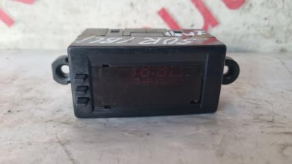 Часы Kia Sorento BL D4CB 945003E000 2 ракурс