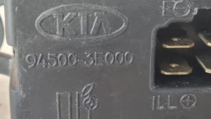 Часы Kia Sorento BL D4CB 945003E000 4 ракурс