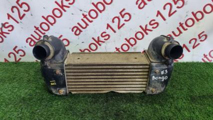 Радиатор интеркулера Kia Bongo PU J3 281904X610 1 ракурс