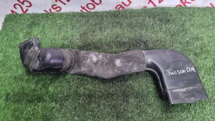 Воздухозаборник Hyundai Tucson JM D4EA 282102E000, 282112E200 1 ракурс Воздухозаборник Hyundai Tucson JM D4EA 282102E000, 282112E200 1 ракурс