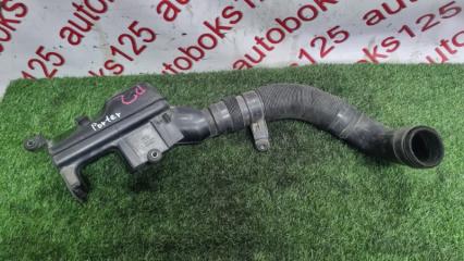 Воздухозаборник Hyundai Porter D4CB 282104F100 1 ракурс Воздухозаборник Hyundai Porter D4CB 282104F100 1 ракурс