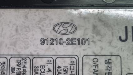 Блок предохранителей Hyundai Tucson JM D4EA 912262E160, 912102E101 5 ракурс
