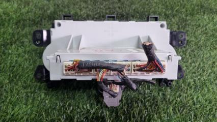 Блок управления климат-контролем Kia Carnival VQ D4HB 972504D583 4 ракурс