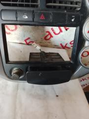Консоль центральная Kia Bongo PU J3 848304E000 2 ракурс