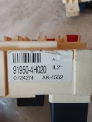 Блок предохранителей Hyundai Grand Starex TQ D4CB 919504H020 3 ракурс