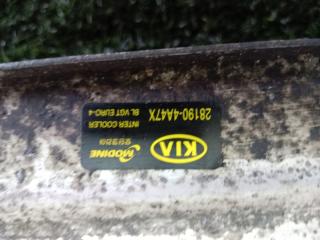 Радиатор интеркулера Kia Sorento BL D4CB 281904A470, 281904A47X 1 ракурс