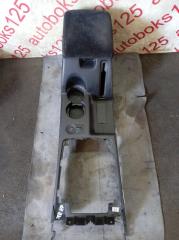 Подлокотник HYUNDAI Terracan HP D4BH 84611H1600 1 ракурс