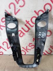 Консоль кпп Chevrolet Cruze J300 F18D4 95940933, 95940930 4 ракурс Консоль кпп Chevrolet Cruze J300 F18D4 95940933, 95940930 4 ракурс