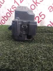 Блок предохранителей Kia Sorento BL D4CB 911613E090 3 ракурс