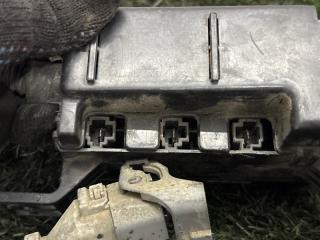 Проводка под капотом Kia Sorento BL D4CB 912023E640 5 ракурс