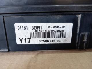 Блок предохранителей Kia Sorento BL D4CB 911613e091 3 ракурс