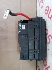 Блок предохранителей Chevrolet Cruze J300 F18D4 13222782, 13222784 2 ракурс