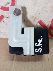Блок управления HYUNDAI Santa Fe CM D4EB 952302b100 2 ракурс
