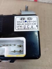 Блок управления HYUNDAI Santa Fe CM D4EB 952302b100 3 ракурс