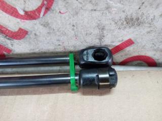 Амортизатор двери HYUNDAI Santa Fe CM D4EB 817702B000 5 ракурс Амортизатор двери HYUNDAI Santa Fe CM D4EB 817702B000 5 ракурс