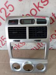 Консоль магнитофона Kia Sportage 2007 контрактная Консоль магнитофона Kia Sportage 2007