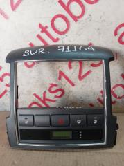 Консоль магнитофона Kia Sorento 2008 контрактная Консоль магнитофона Kia Sorento 2008