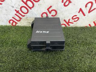 Блок предохранителей SsangYong Rexton GAB D27DTP ,8231008G11, 8441008100 ,8231008G11, 8441008100 1 ракурс Блок предохранителей SsangYong Rexton GAB D27DTP ,8231008G11, 8441008100 ,8231008G11, 8441008100 1 ракурс