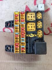 Блок предохранителей Kia Bongo PU J3 913514E490 2 ракурс