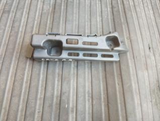 Крепление бампера заднее правое Chevrolet Cruze 2013